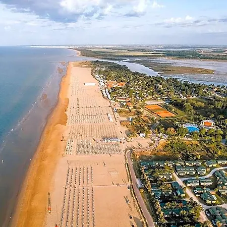 Take A Break In Our Gorgeous With Private Garden By Beahost Hotel Bibione